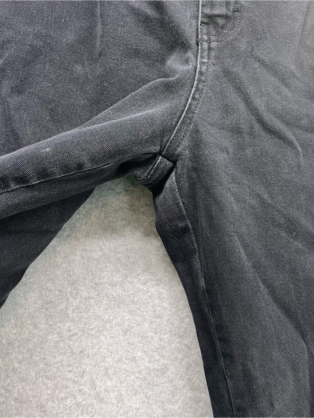 Gloria Vanderbilt Black Straight-Leg Jeans - Picture 3 of 11